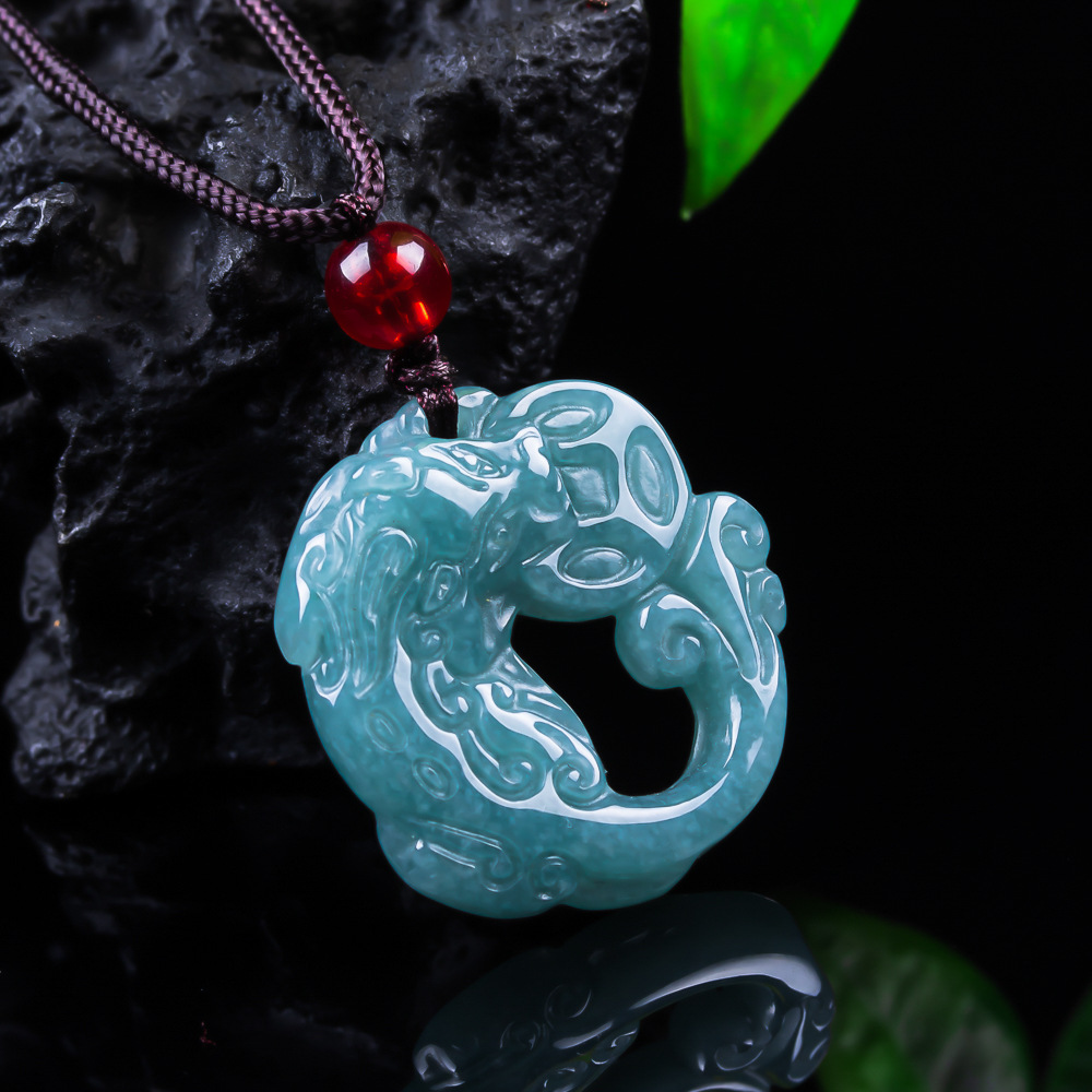 Accessories Woman - ビルマ翡翠貔貅ペンダント本物の翡翠高級チャームアクセサリーデザイナーネックレス彫刻お守り宝石女性へのギフト
