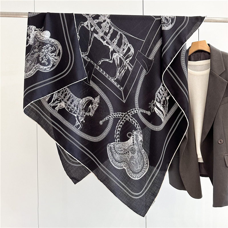 Accessories Brand For Women - ブラックホースウールシルクブレンドスカーフ、ハンドロールエッジショール、ヒジャーブ、カシミヤフラール、暖かいバンダナ、冬のアクセサリー、高級ブランド