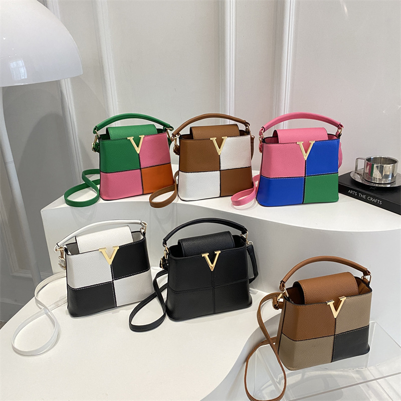 シックな V ロゴ ミニトートバッグ 高級レザー クロスボデ - Women'S Accessories Louis Vuitton のレビューと価格