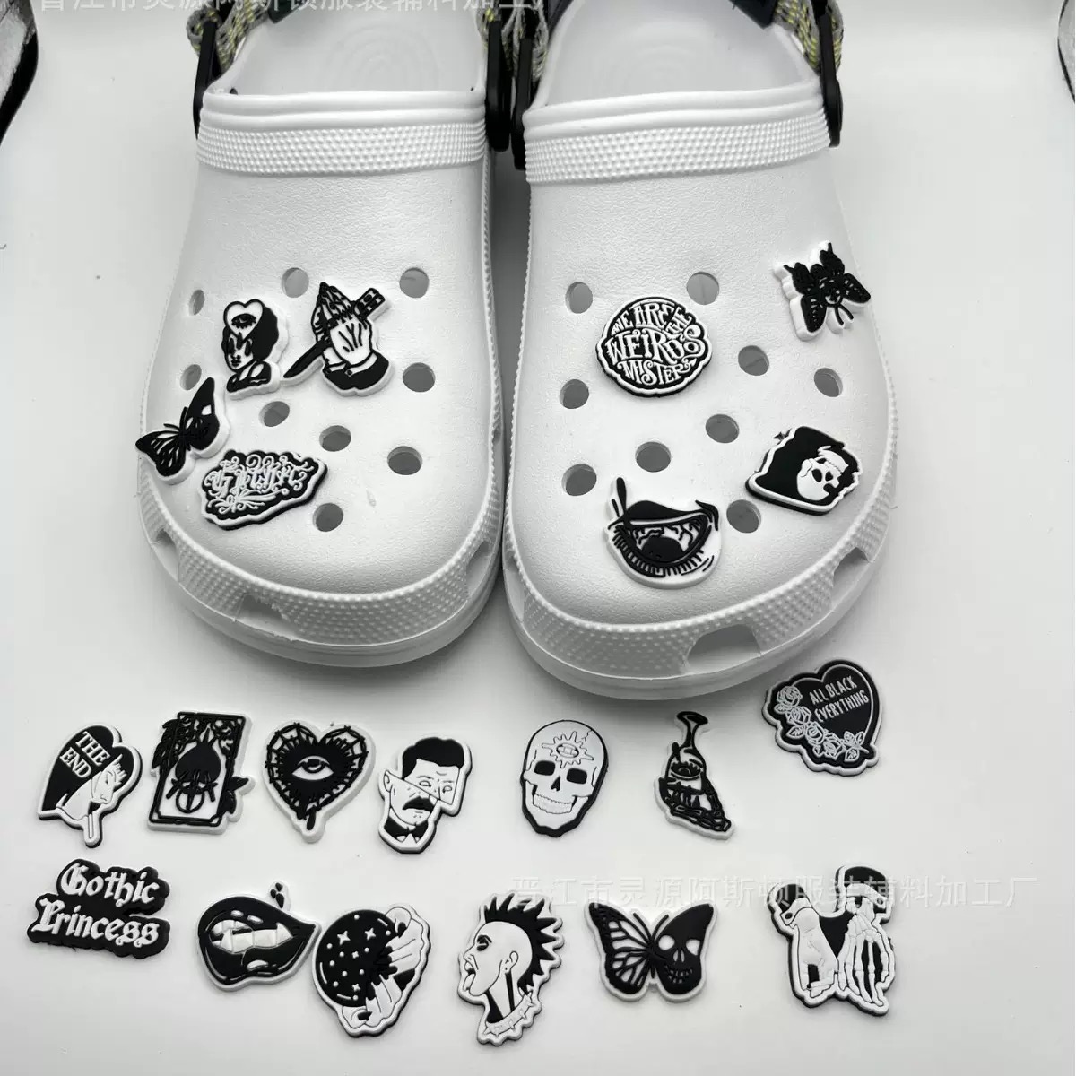 23個のホラーハロウィンシューチャーム、クロックス用、靴アク - Women'S Accessories For Crocs のレビューと価格