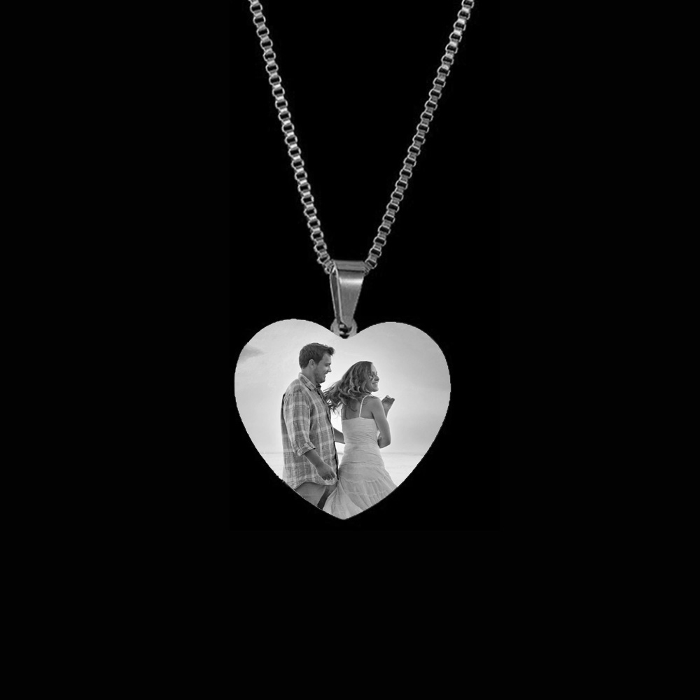 Sifisrri 彫刻画像名ハートペンダントネックレス女性男 - Women Accessories Gift Box のレビューと価格