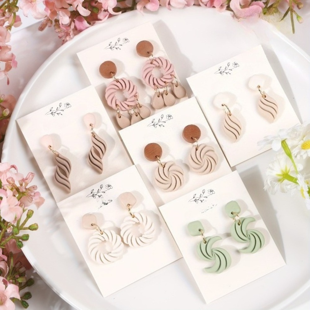 10個入りボヘミアン風スワールポリマークレイイヤリングカッタ - Tassel Earrings Boho のレビューと価格