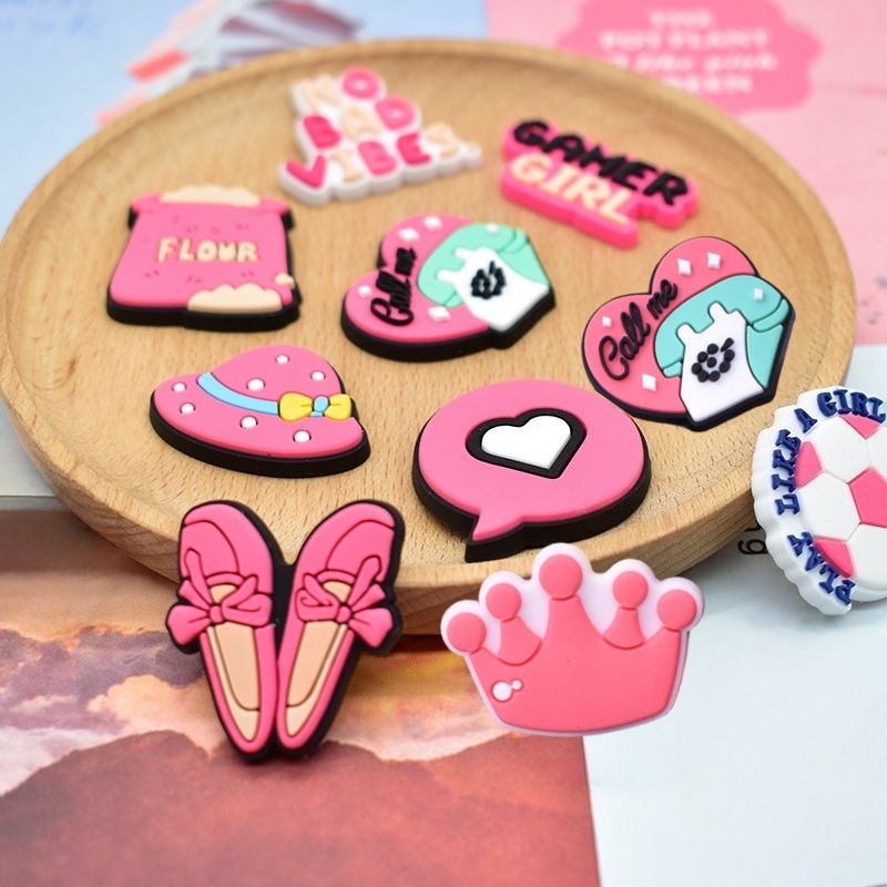 16個のピンクの靴チャーム、クロックスサンダル用、かわいい靴 - Women'S Accessories For Crocs のレビューと価格