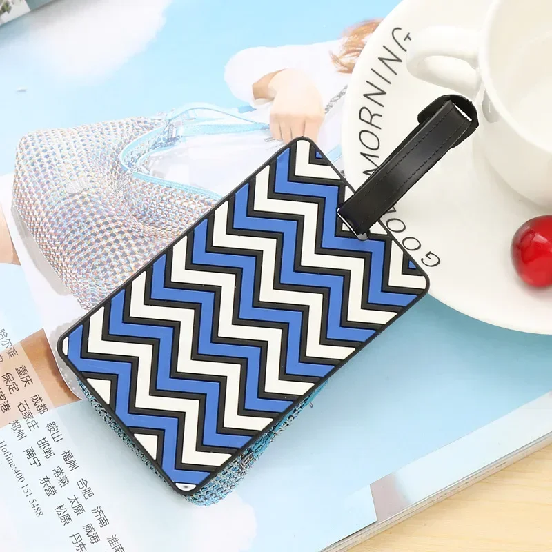 幾何学的な荷物タグ女性男性 PVC 手荷物名札スーツケース住 - Women Accessories Name のレビューと価格